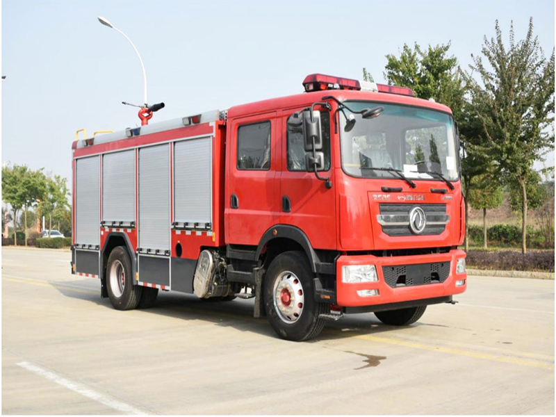 國六7噸東風D9泡沫消防車
