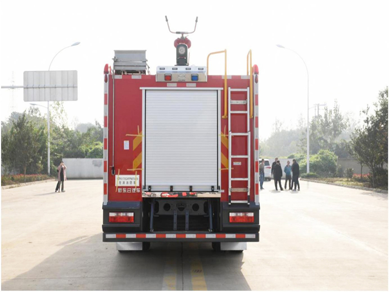 國六7噸東風D9水罐消防車